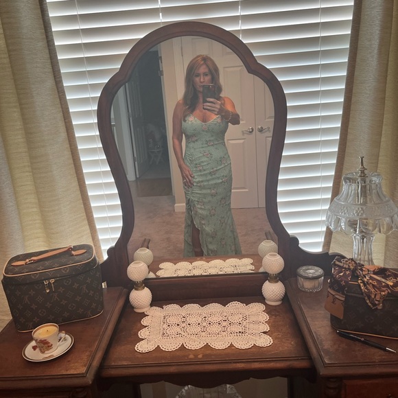 Floral Green Maxi Dress - Picture 16 of 16